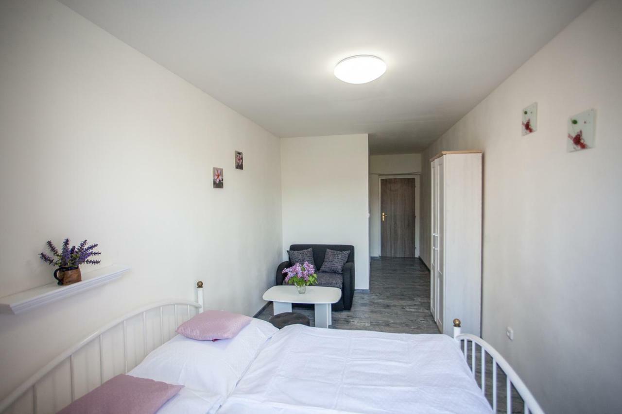 Ubytovani Rozmberk Nad Vltavou 18 Exterior photo